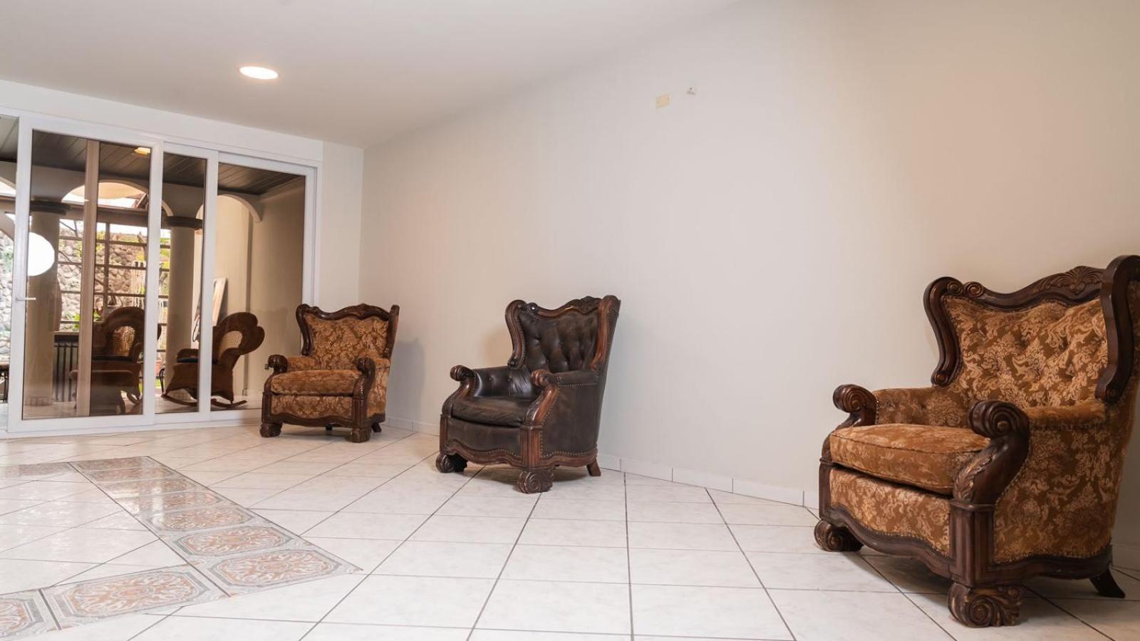 Hotel Boutique Nueva Valladolid Comayagua Buitenkant foto